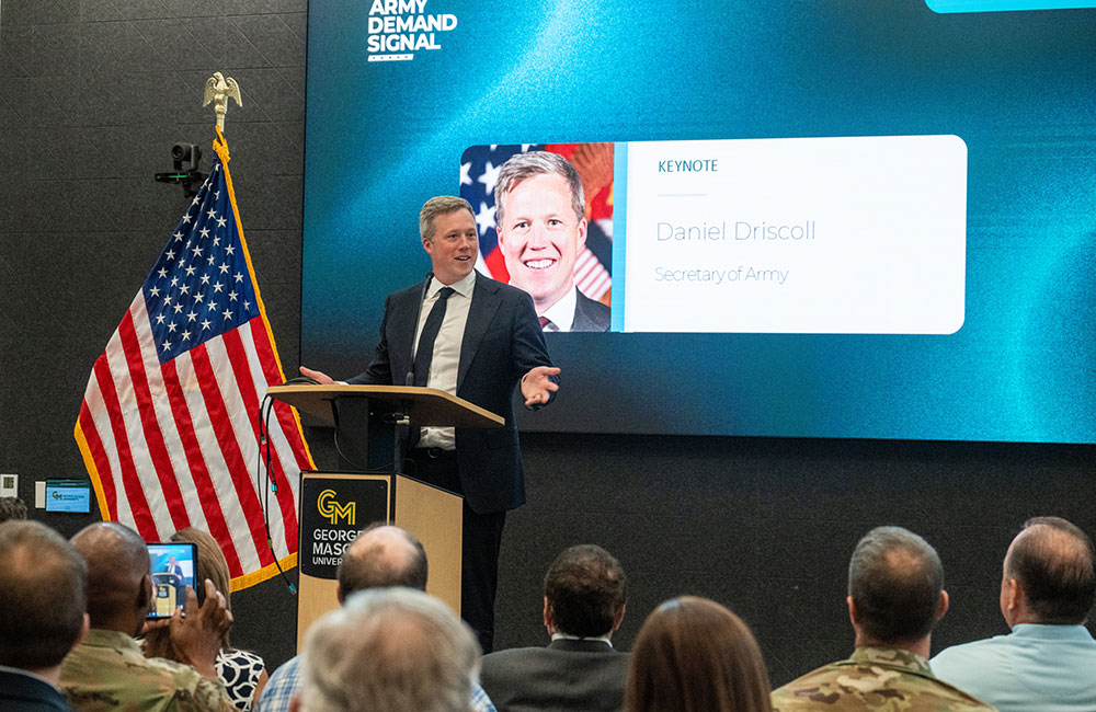 Army’s FUZE Program Speeds Path to Fielding Emerging Tech