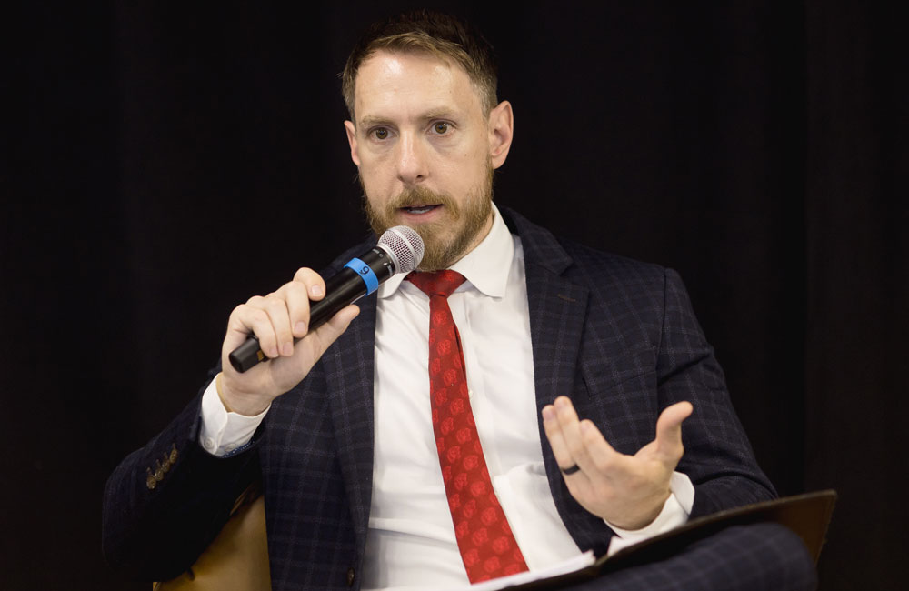Navy CTO: AI, Data Strategy Gives Service ‘Permission to Sprint'